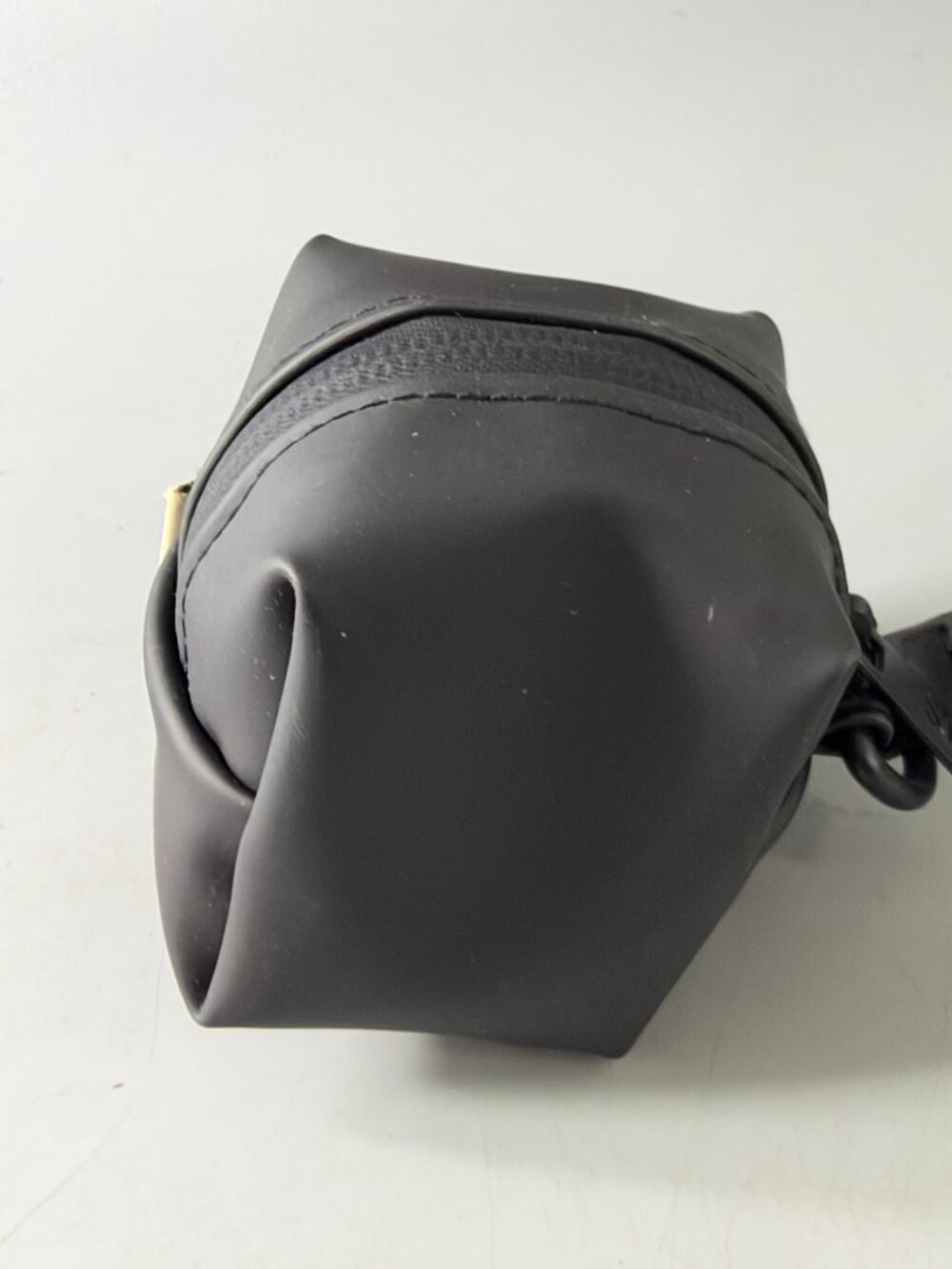 BEIS Pacifier Pouch - Picture 5 of 9
